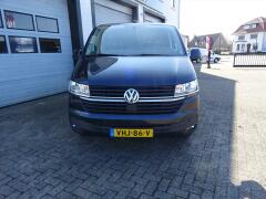Volkswagen-Transporter-1
